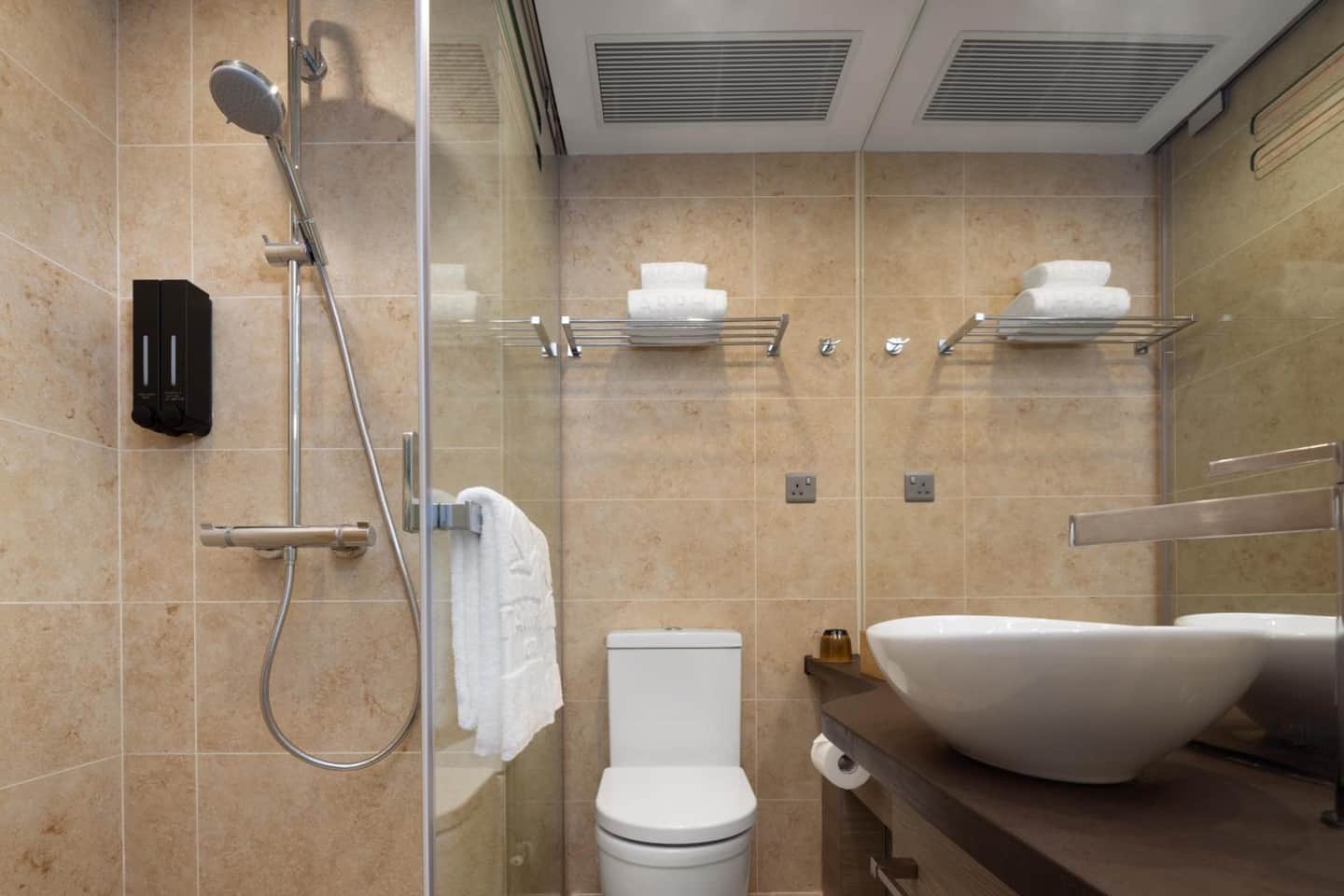 Starphire Hotel
