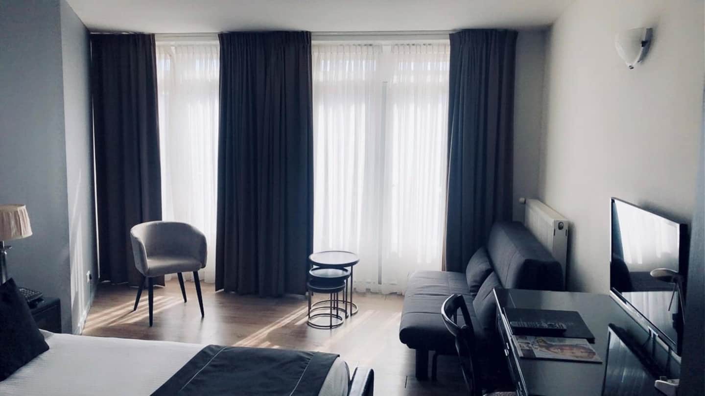 Hotel Chariot