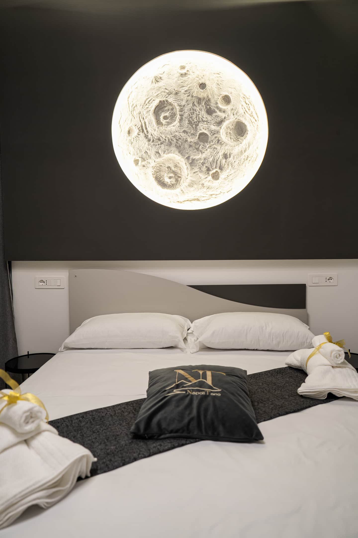 Napolitano Rooms