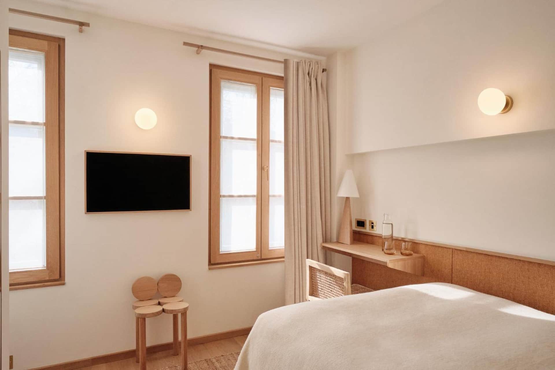 Elysée Montmartre Hotel