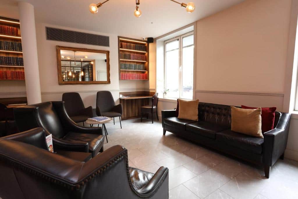 Euston Square Hotel