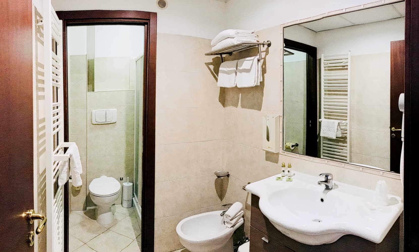ApartHotel Anghel