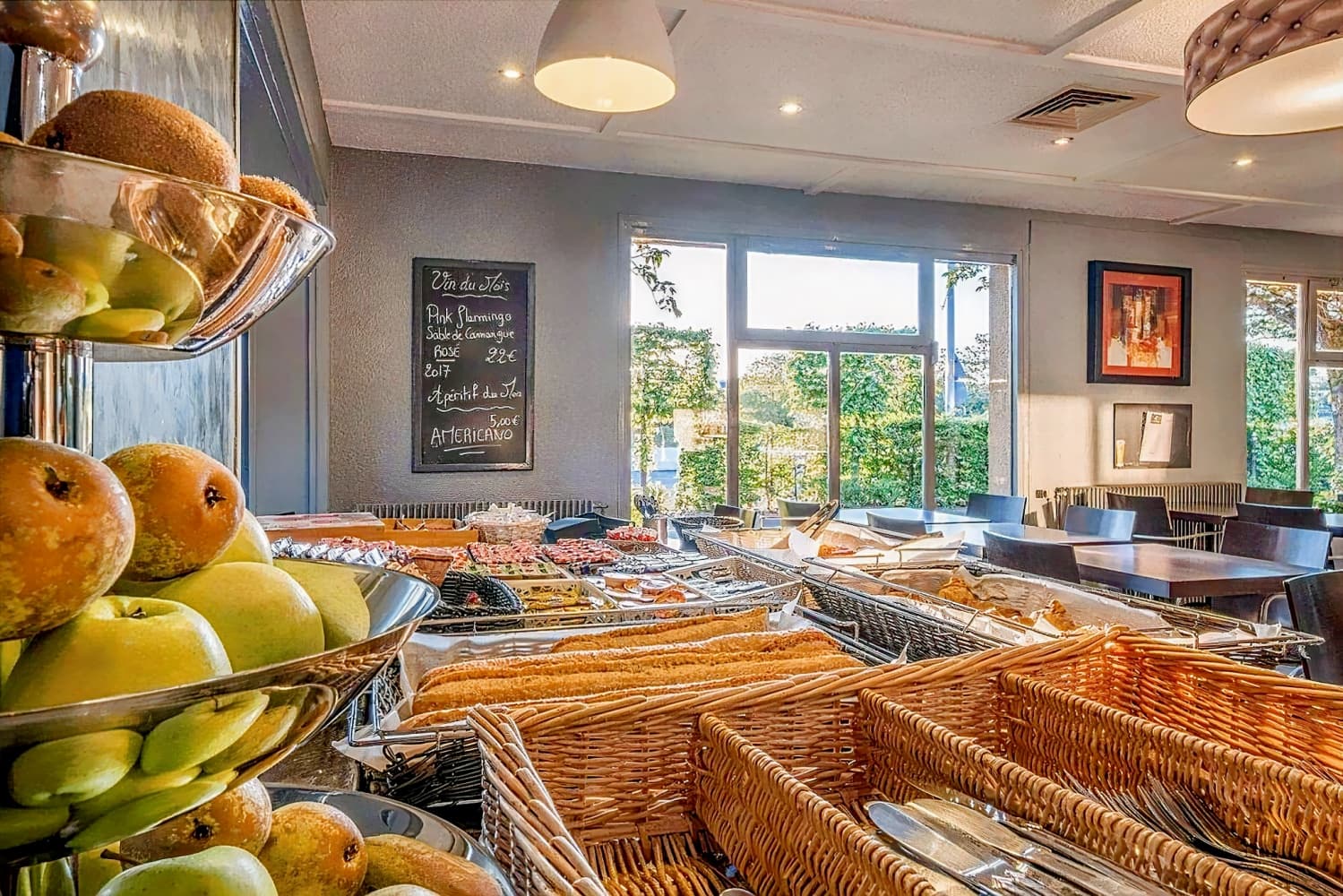 Comfort Hôtel RUNGIS-ORLY