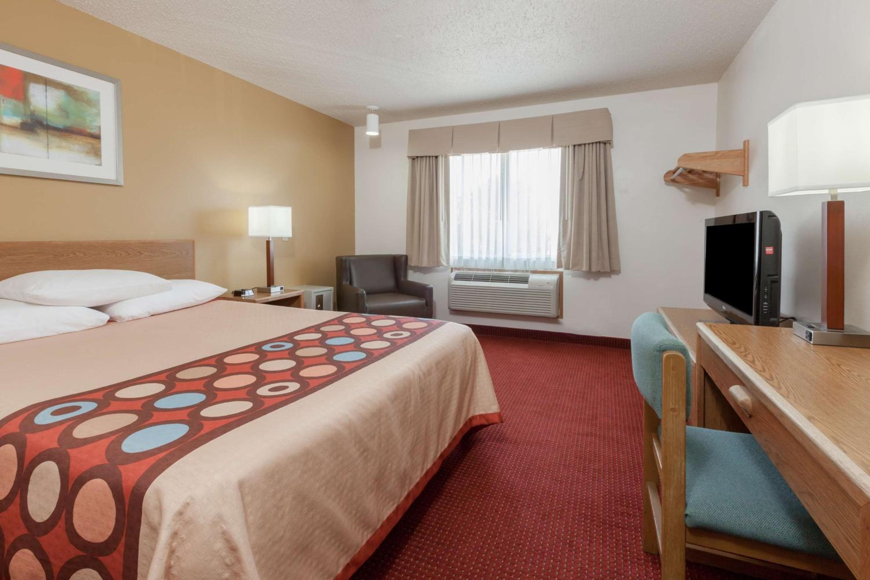 Super 8 by Wyndham Grapevine/DFW Airport Northwest