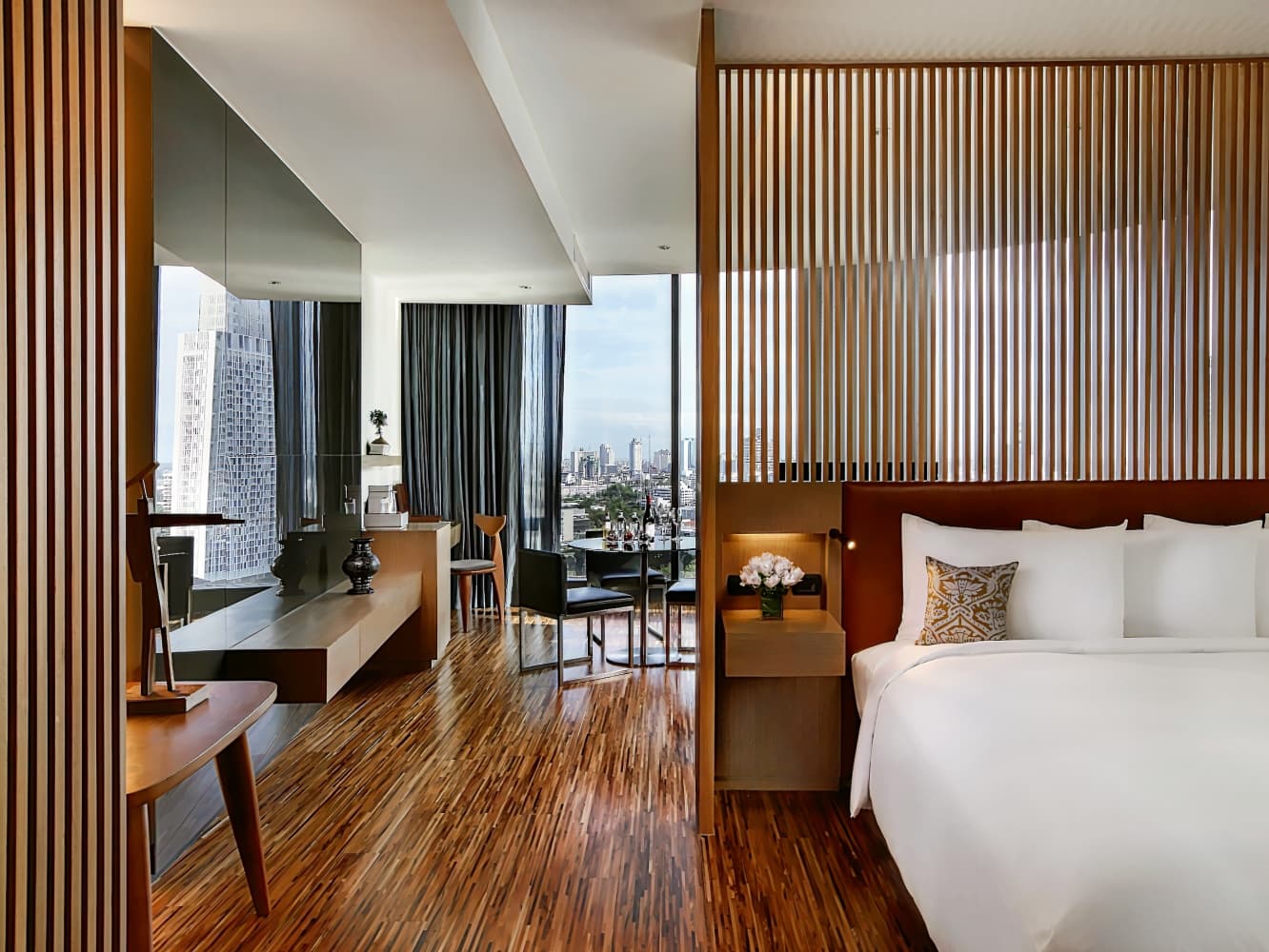 SO/ Bangkok