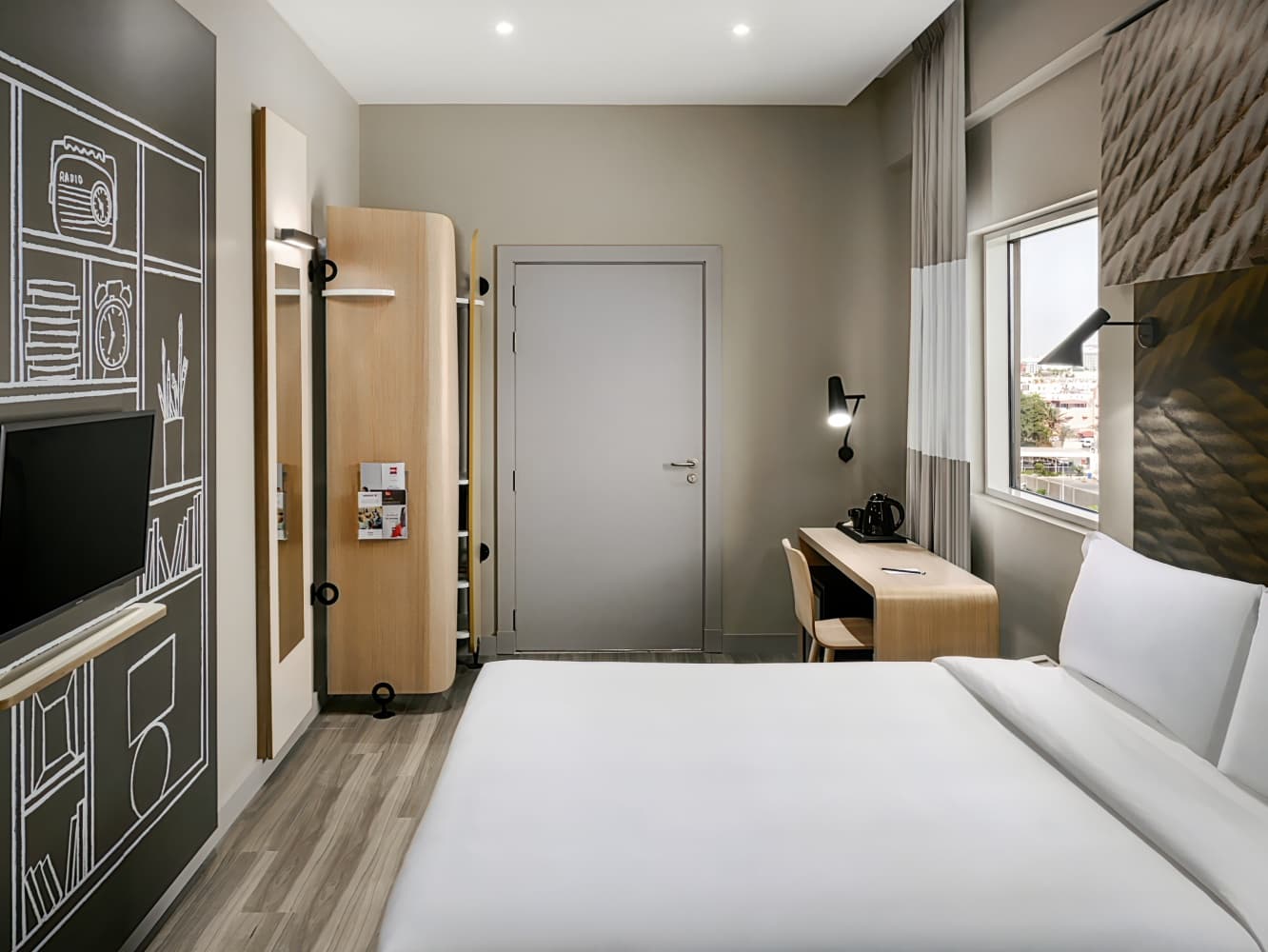 ibis Jeddah Malik Road