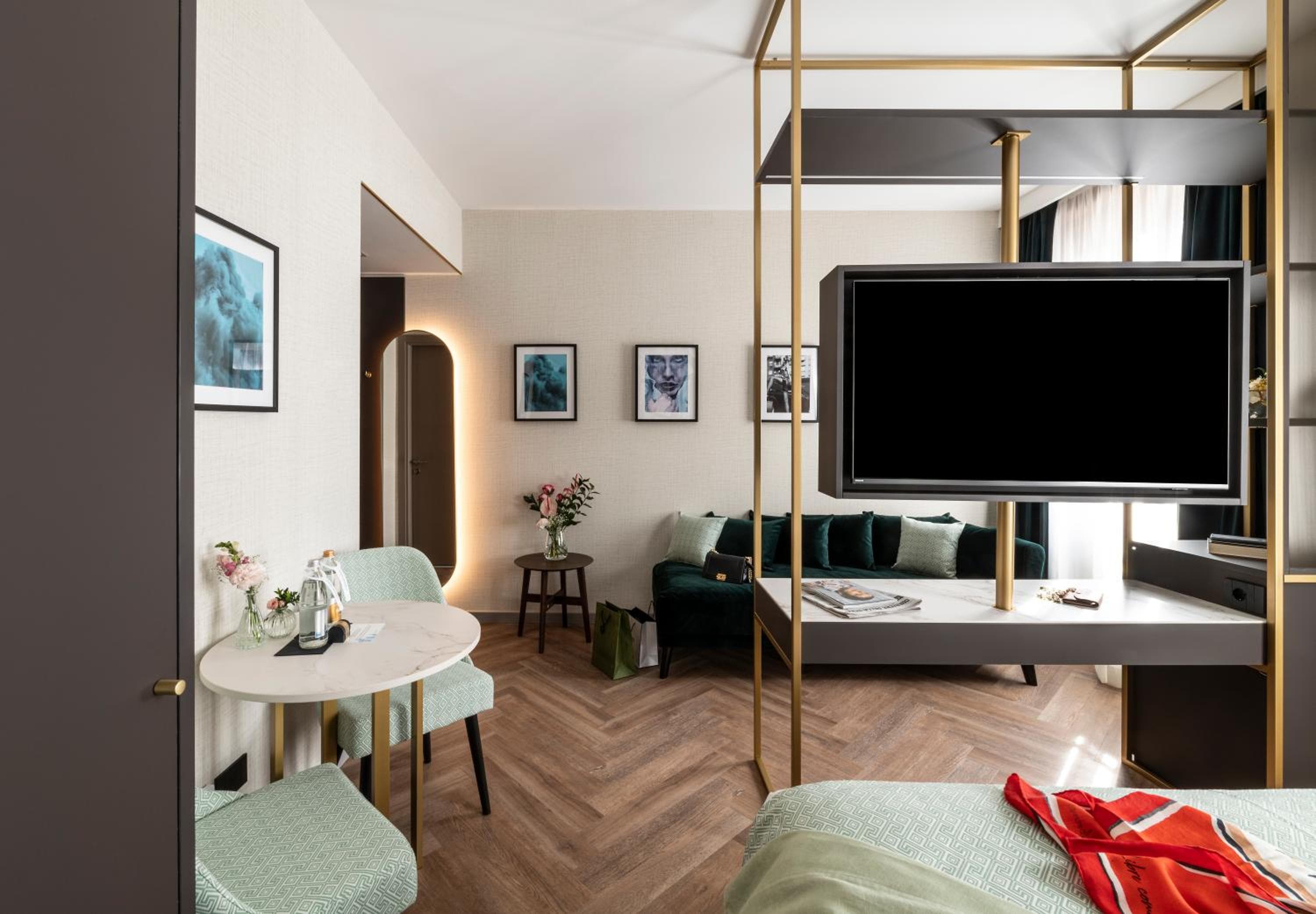 Duomo Hotel & Apartments