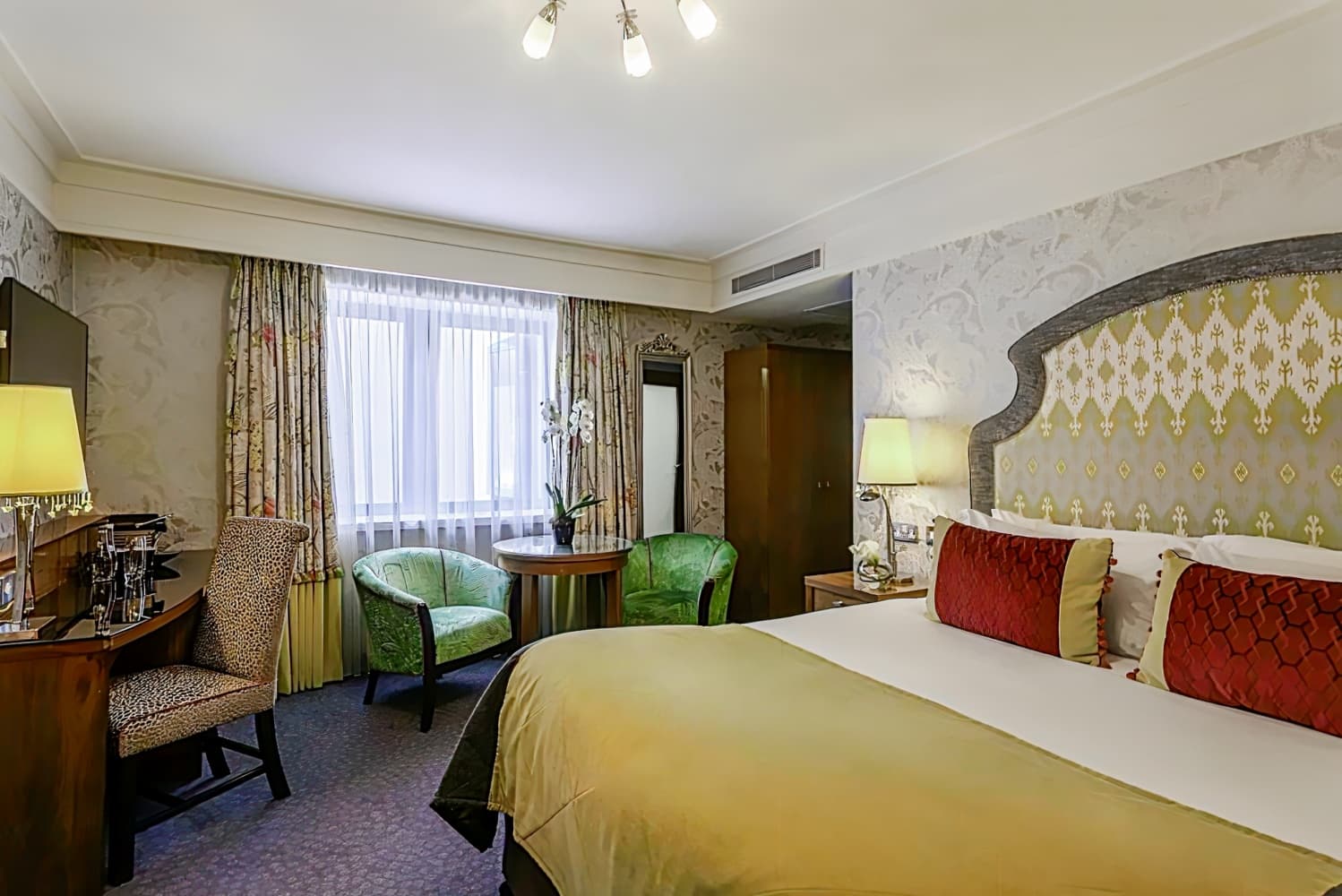 Clontarf Castle Hotel