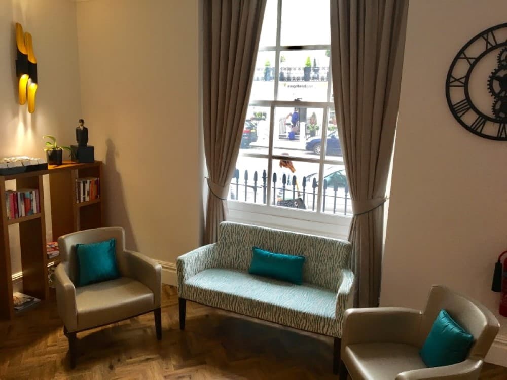 The Beverley Hotel London - Victoria