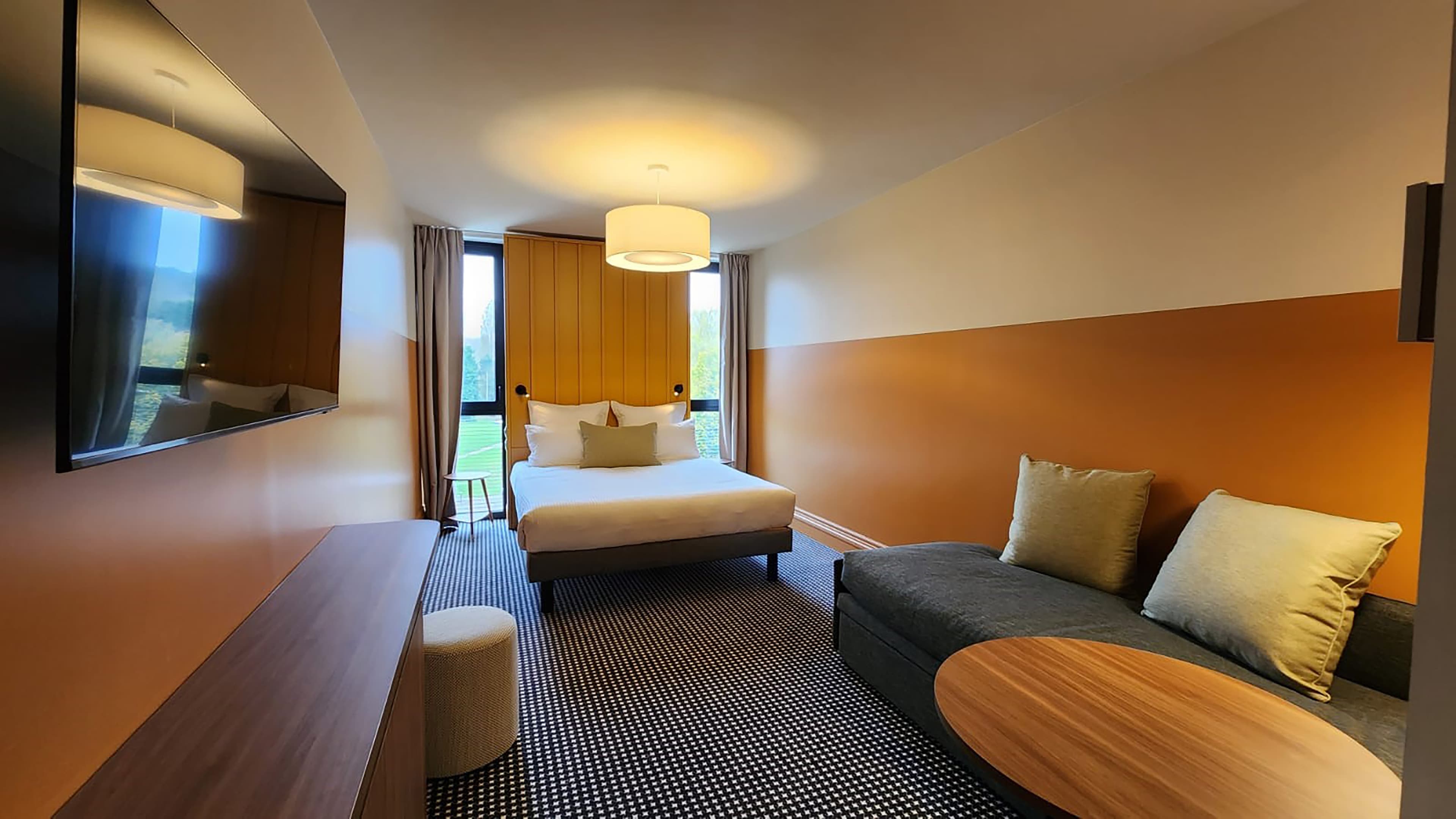 Kyriad Prestige Compiègne