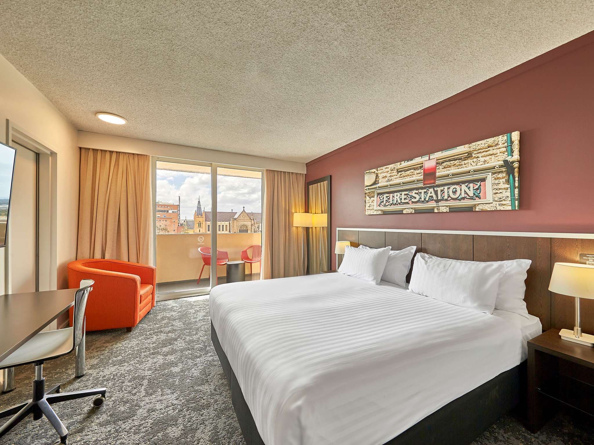 Mercure Perth On Hay