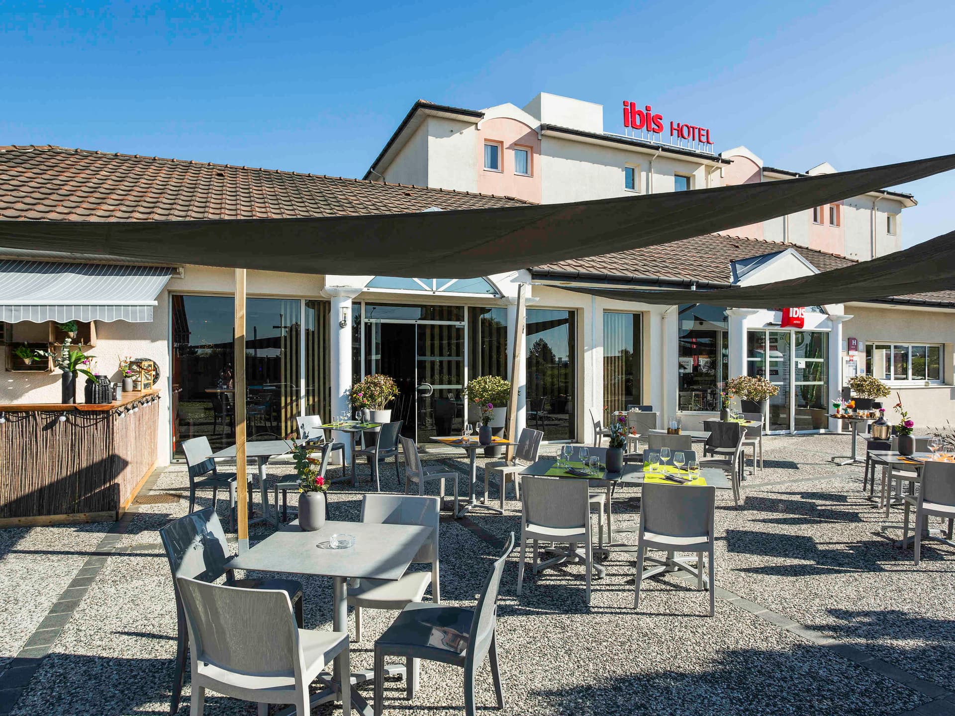 ibis Pau Lescar