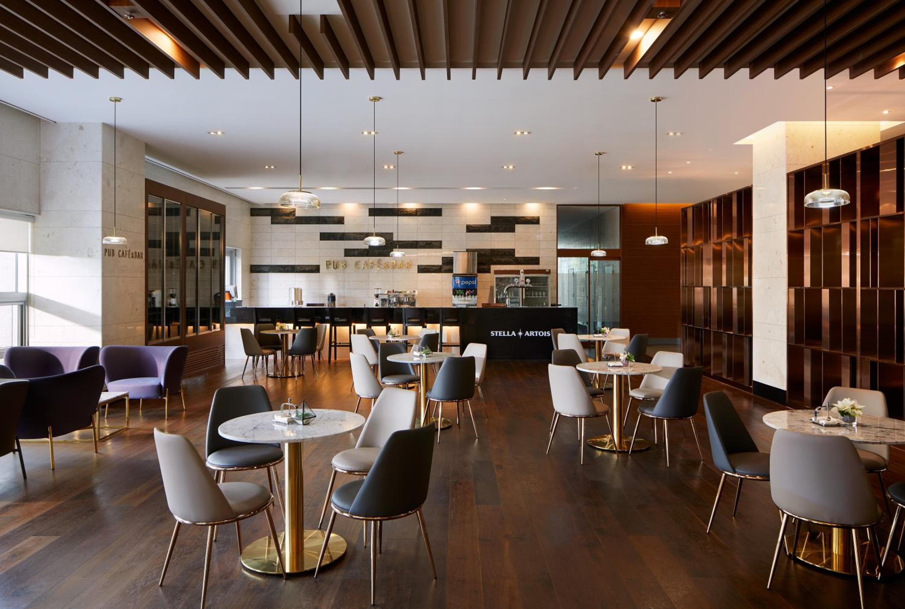 Militopia Hotel by Marine 밀리토피아 바이 마린