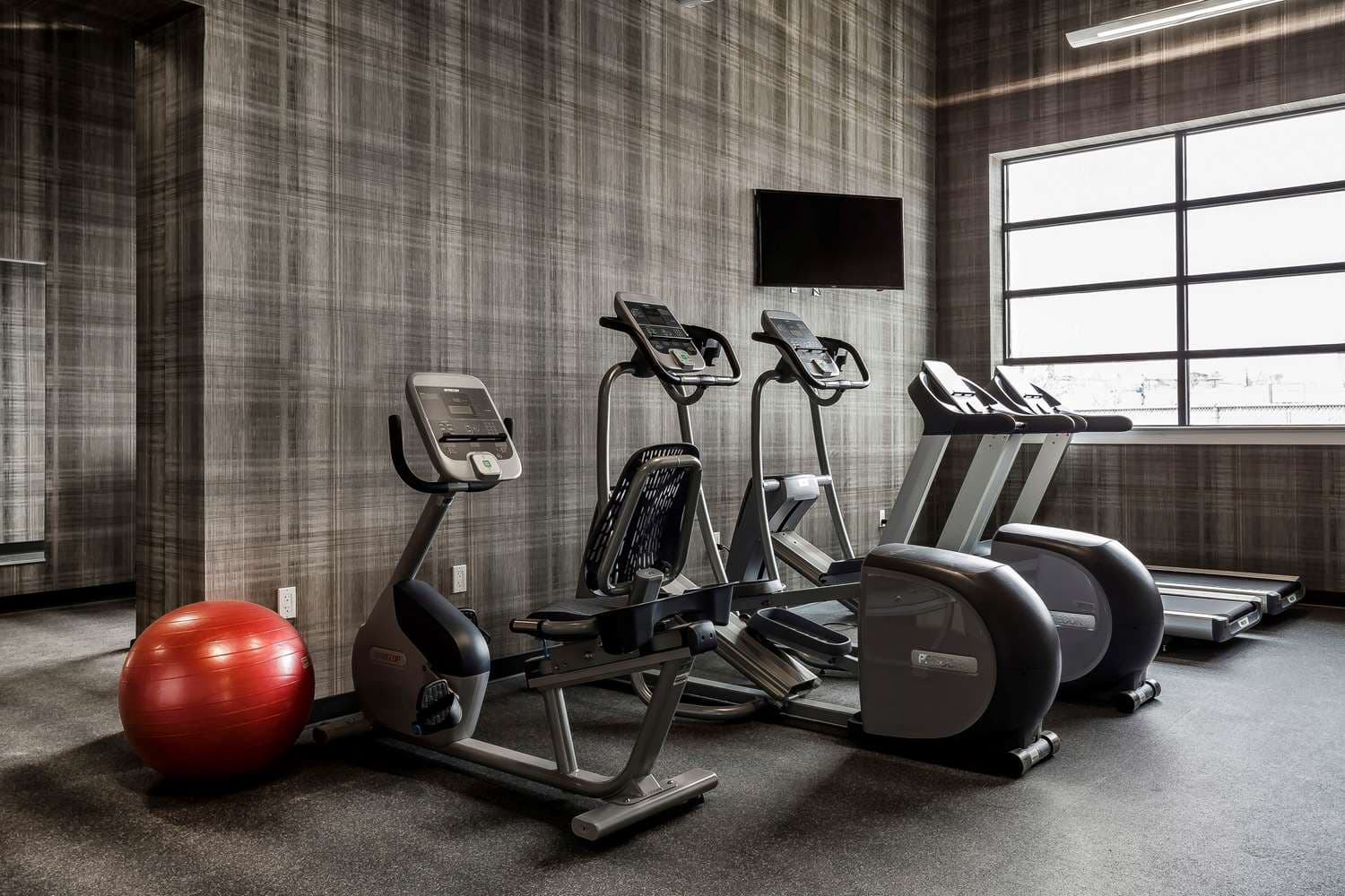 enVision Hotel Boston-Everett