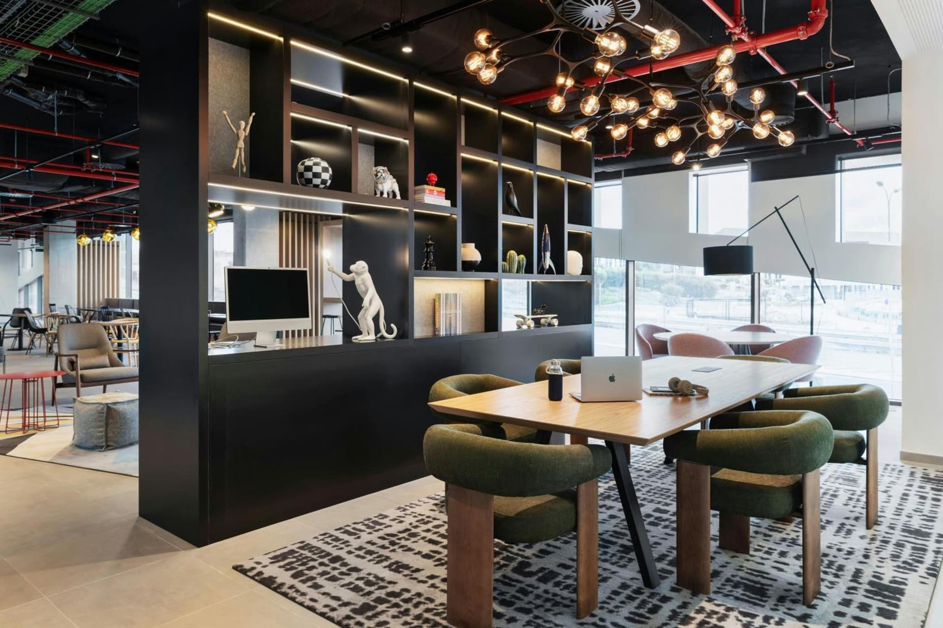 Moxy Alfragide Lisboa