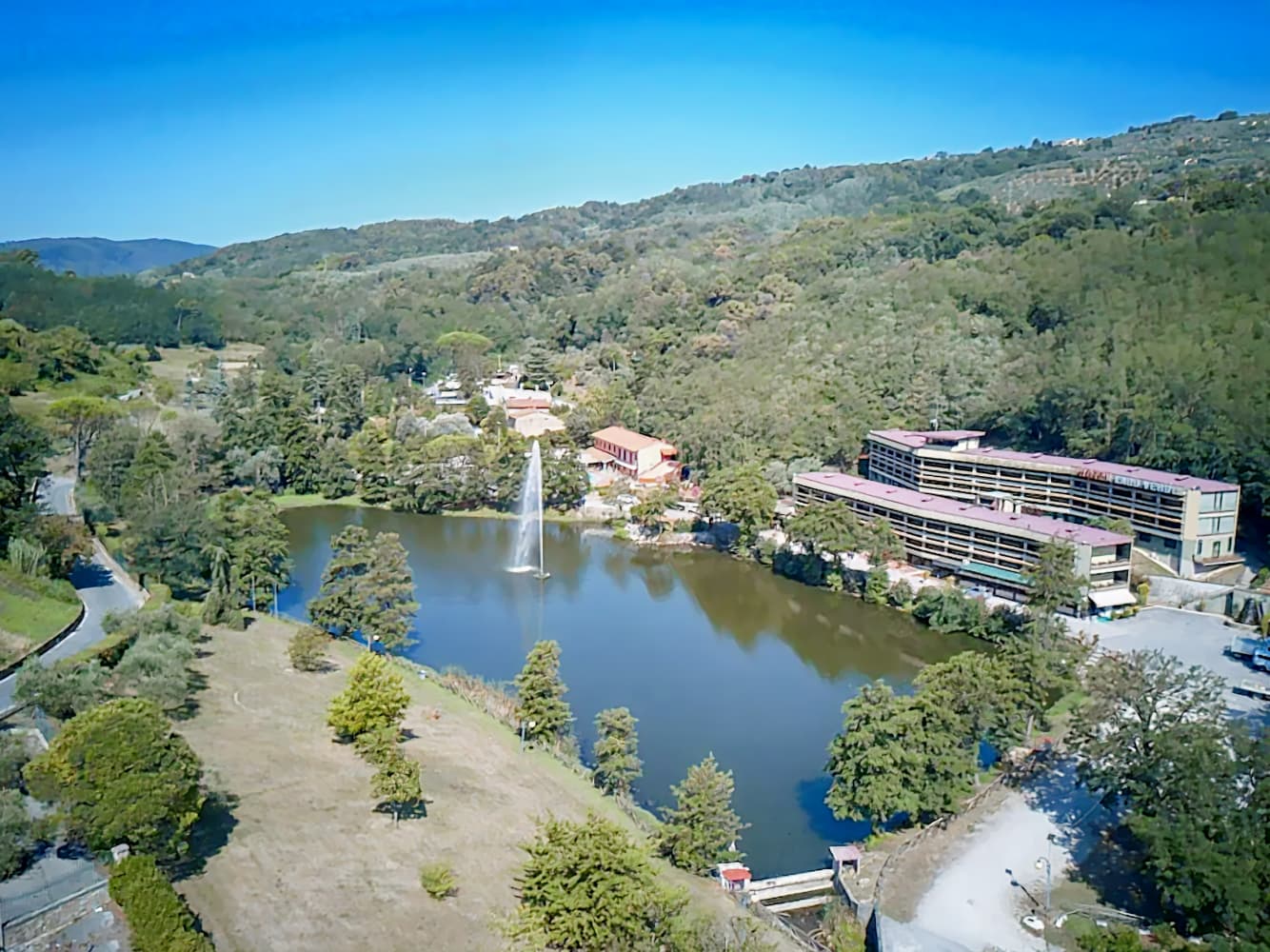 Hotel Lago Verde