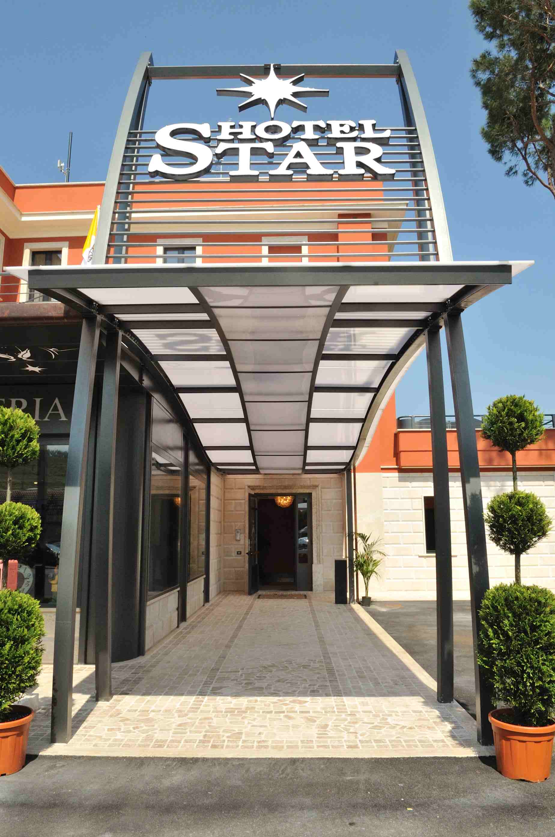 Hotel Star