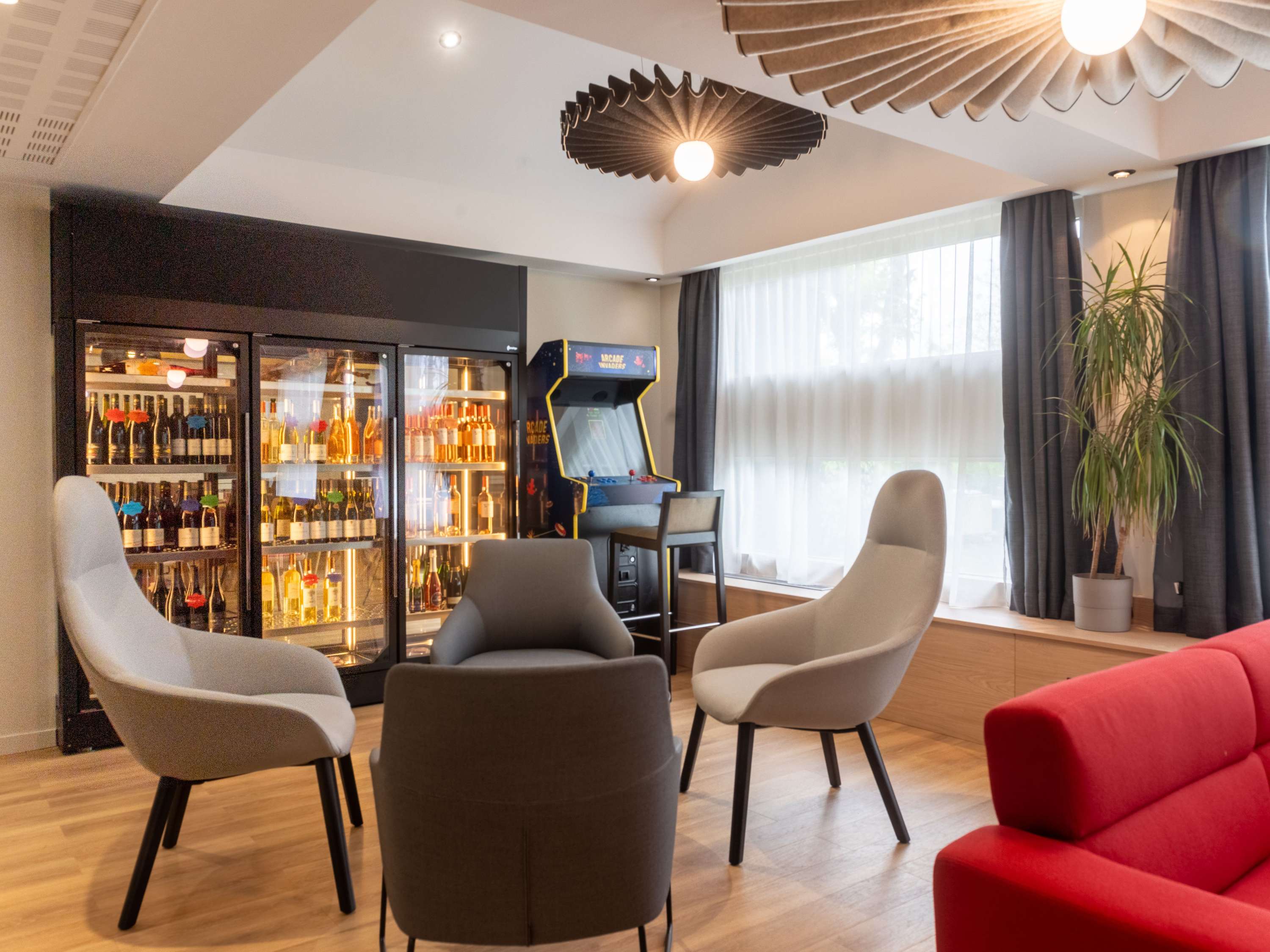 ibis Lyon Est Bron