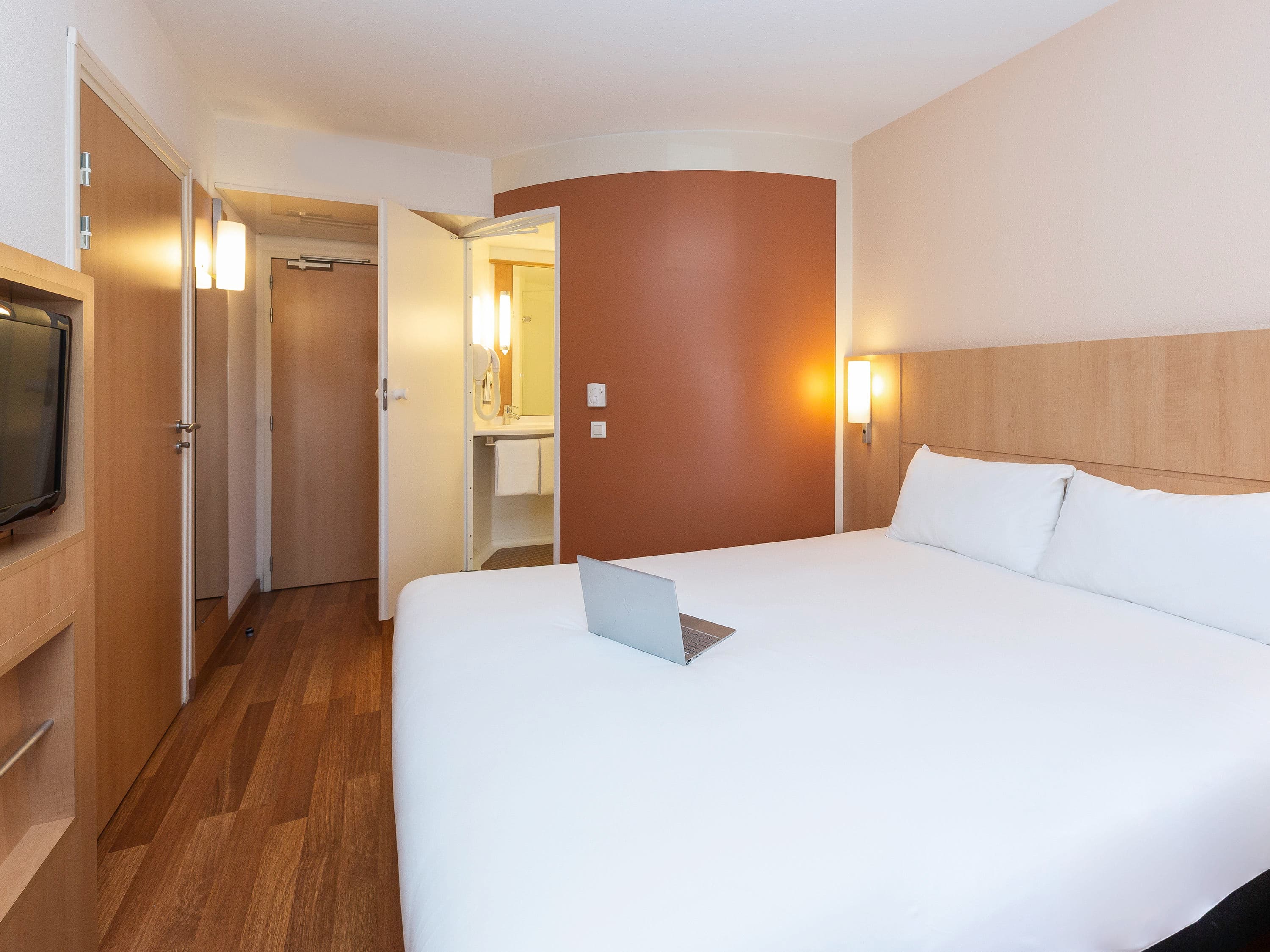 Hôtel ibis Lyon Est Chaponnay