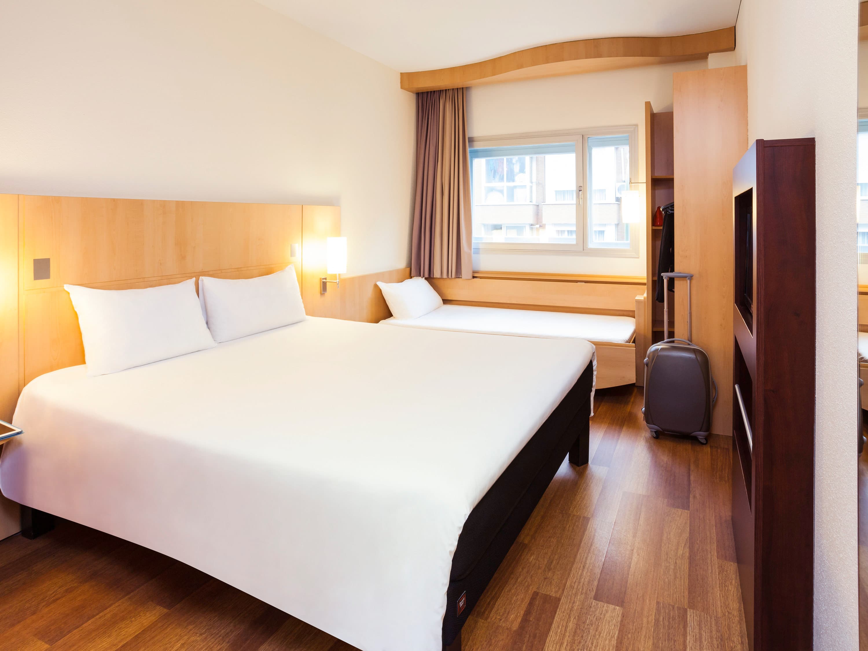 Hôtel ibis Lyon Est Chaponnay