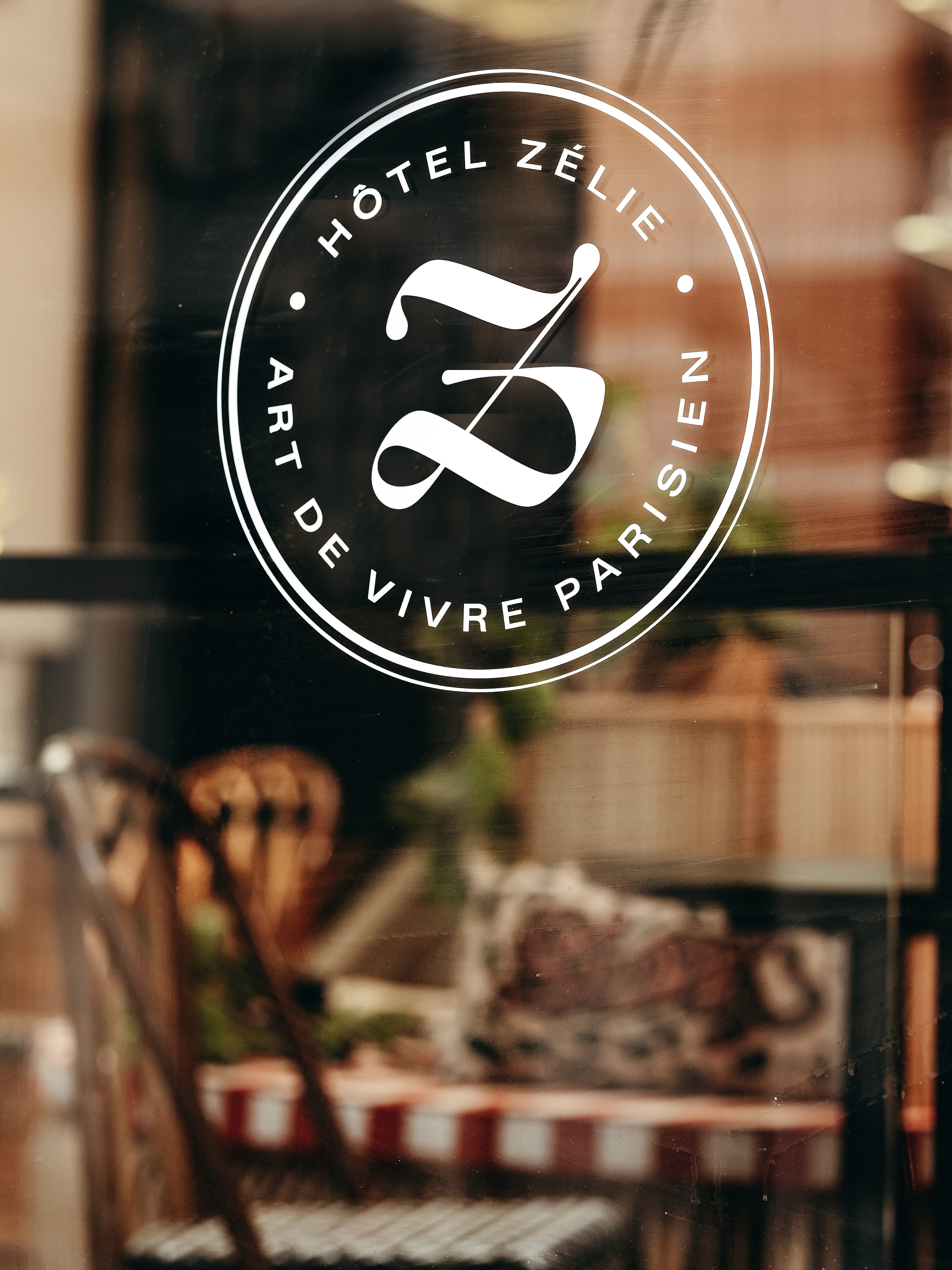 Hôtel Zélie Champs-Elysées