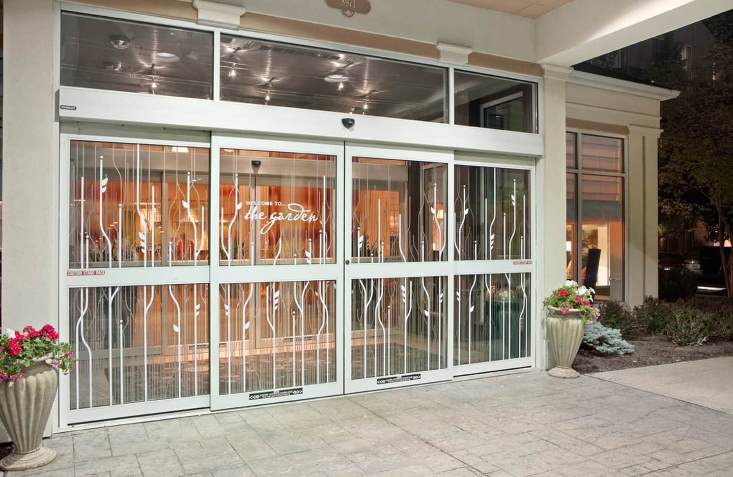 Hilton Garden Inn Queens / JFK Airport