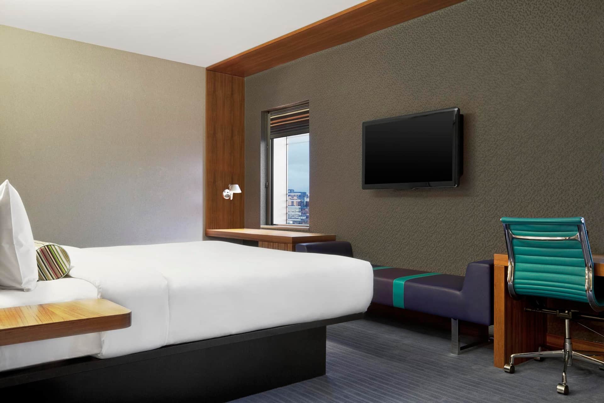 Aloft London Excel