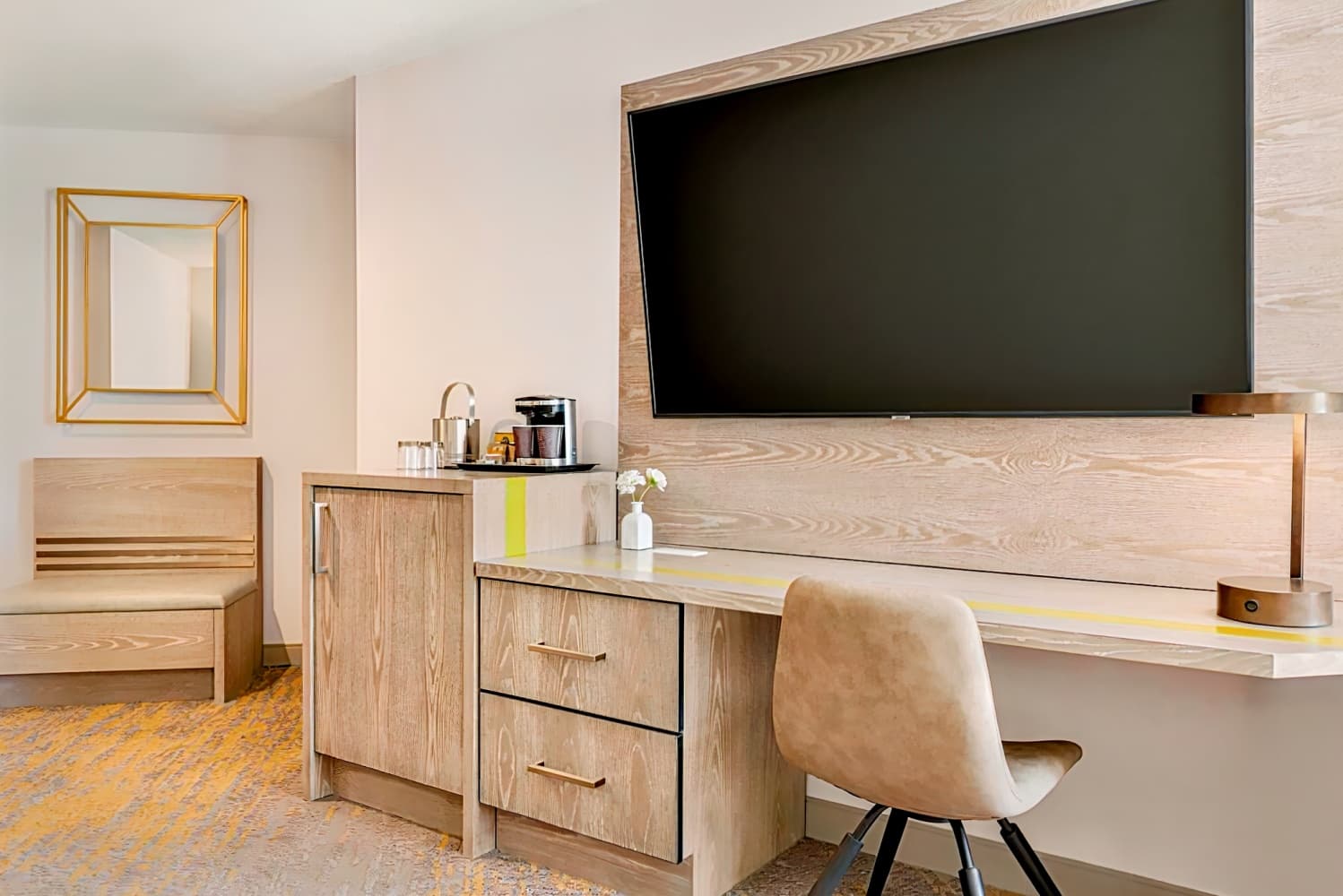 DoubleTree by Hilton Hotel Campbell - Pruneyard Plaza