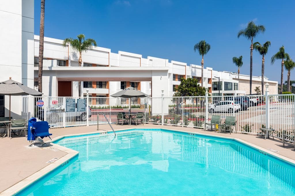 DoubleTree by Hilton Pomona