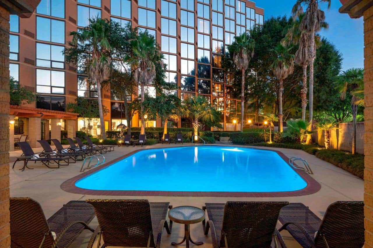 Sheraton Houston Brookhollow Hotel