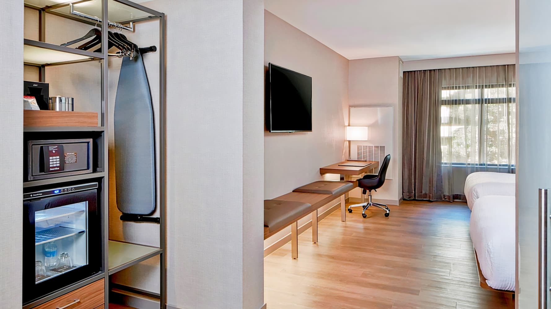 AC Hotel by Marriott Seattle Bellevue/Downtown