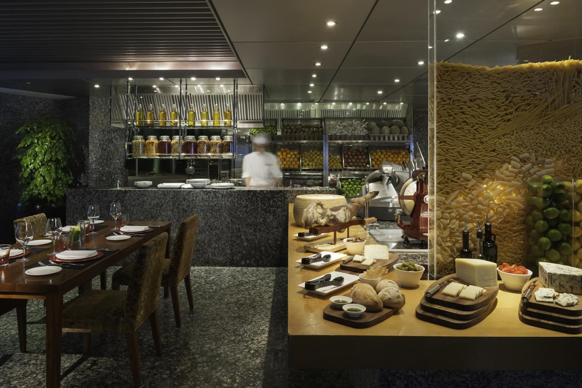 Marco Polo Hong Kong Hotel