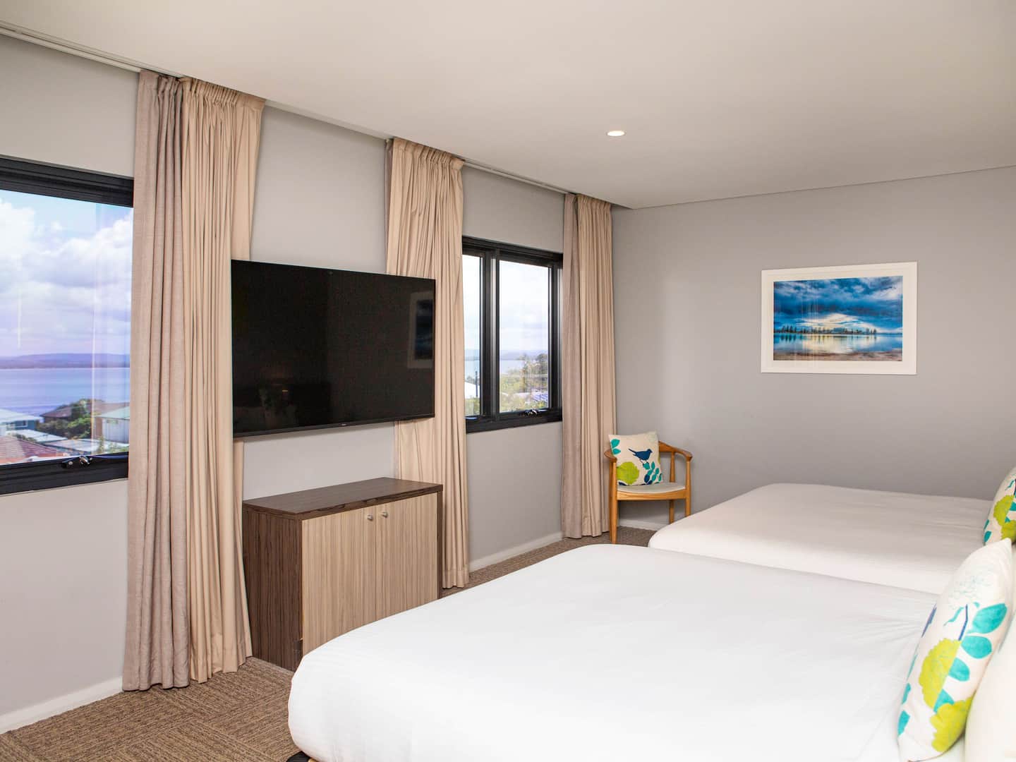 ibis Styles The Entrance