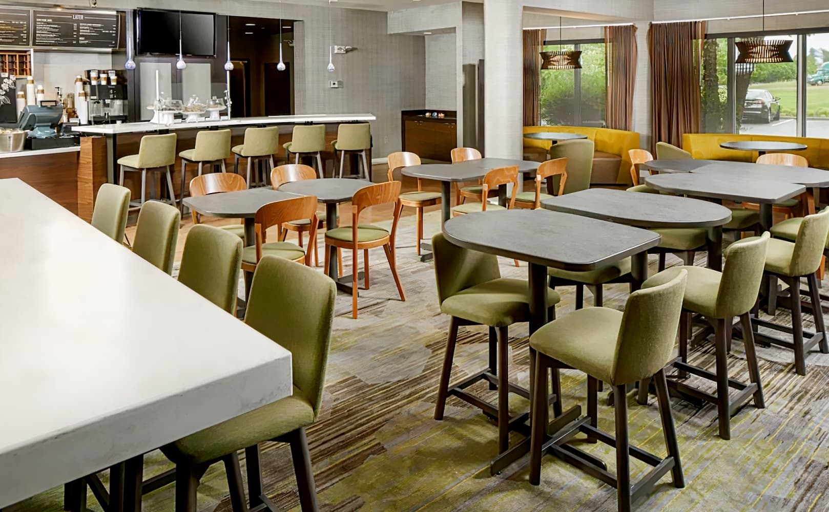 Courtyard by Marriott Edison Woodbridge
