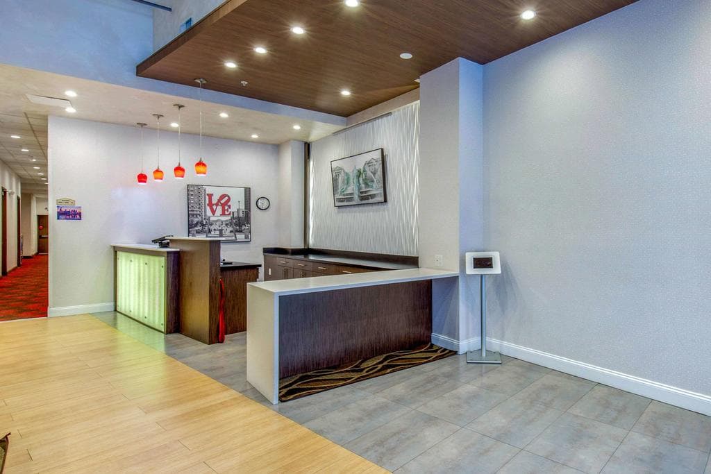 Rodeway Inn Center City