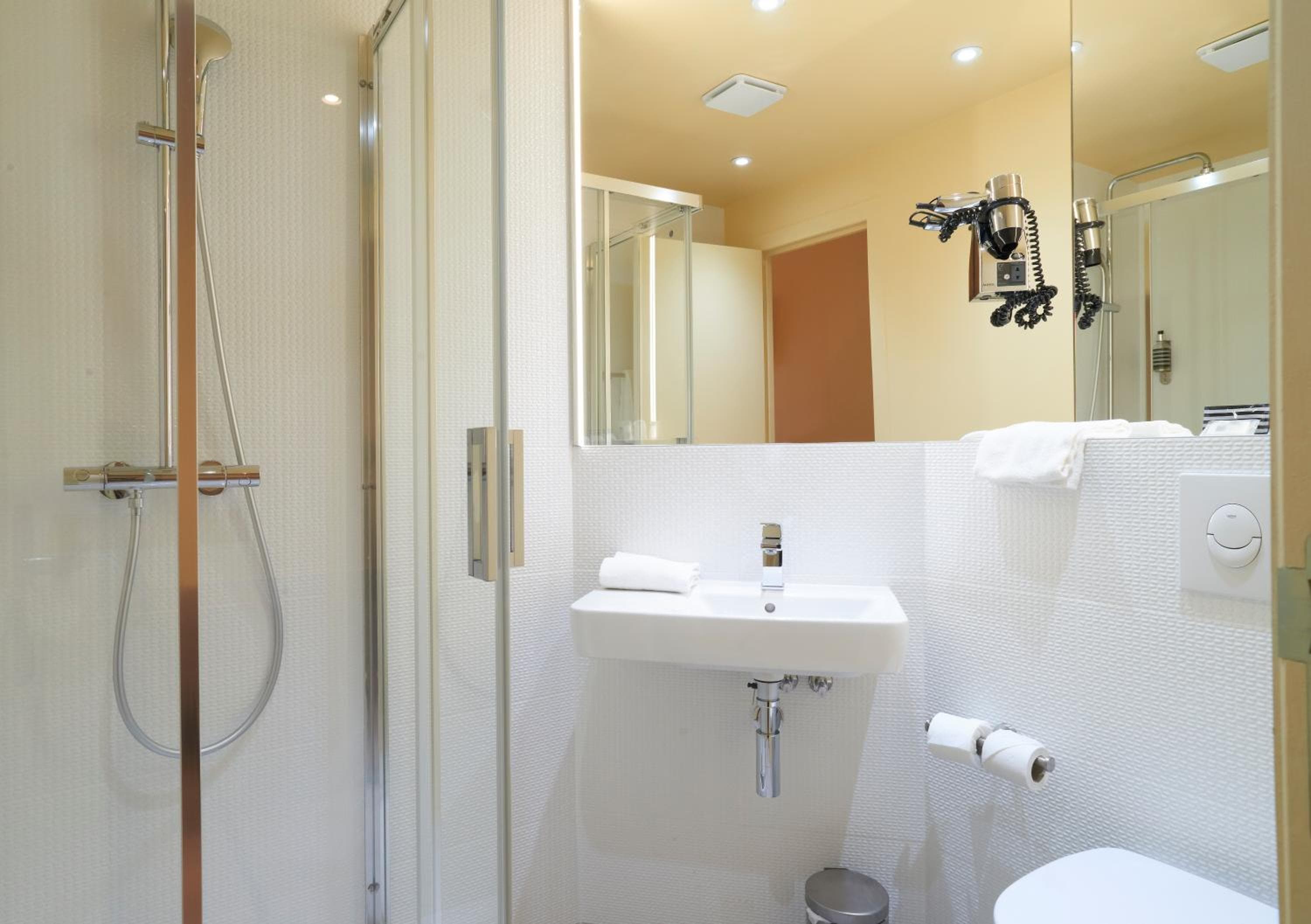 Brit Hotel Codalysa Marne la Vallée - Torcy