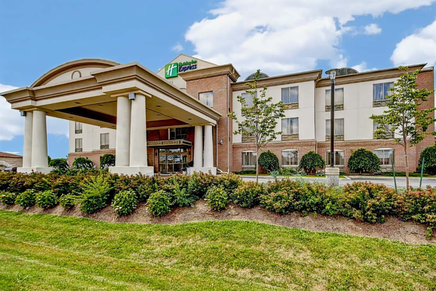 Holiday Inn Express & Suites - Guelph