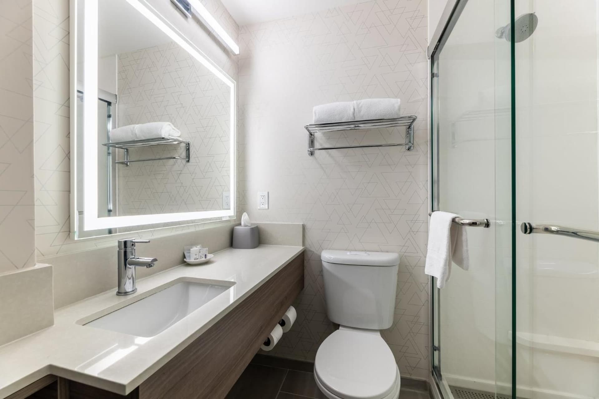 Holiday Inn Express Van Nuys