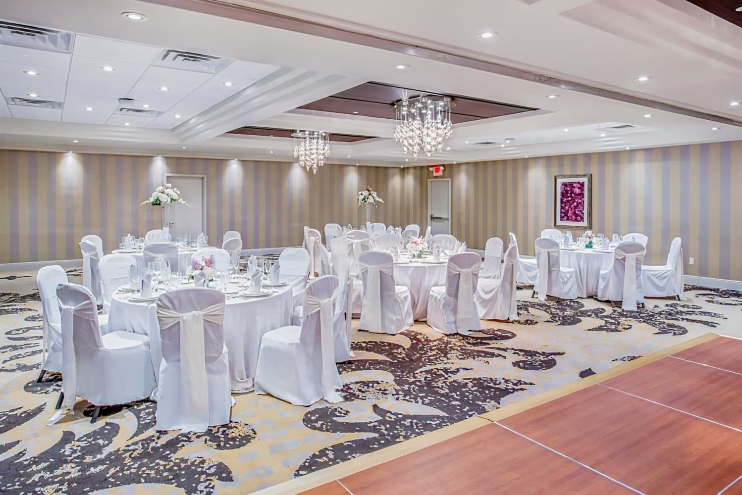 Crowne Plaza Saddle Brook