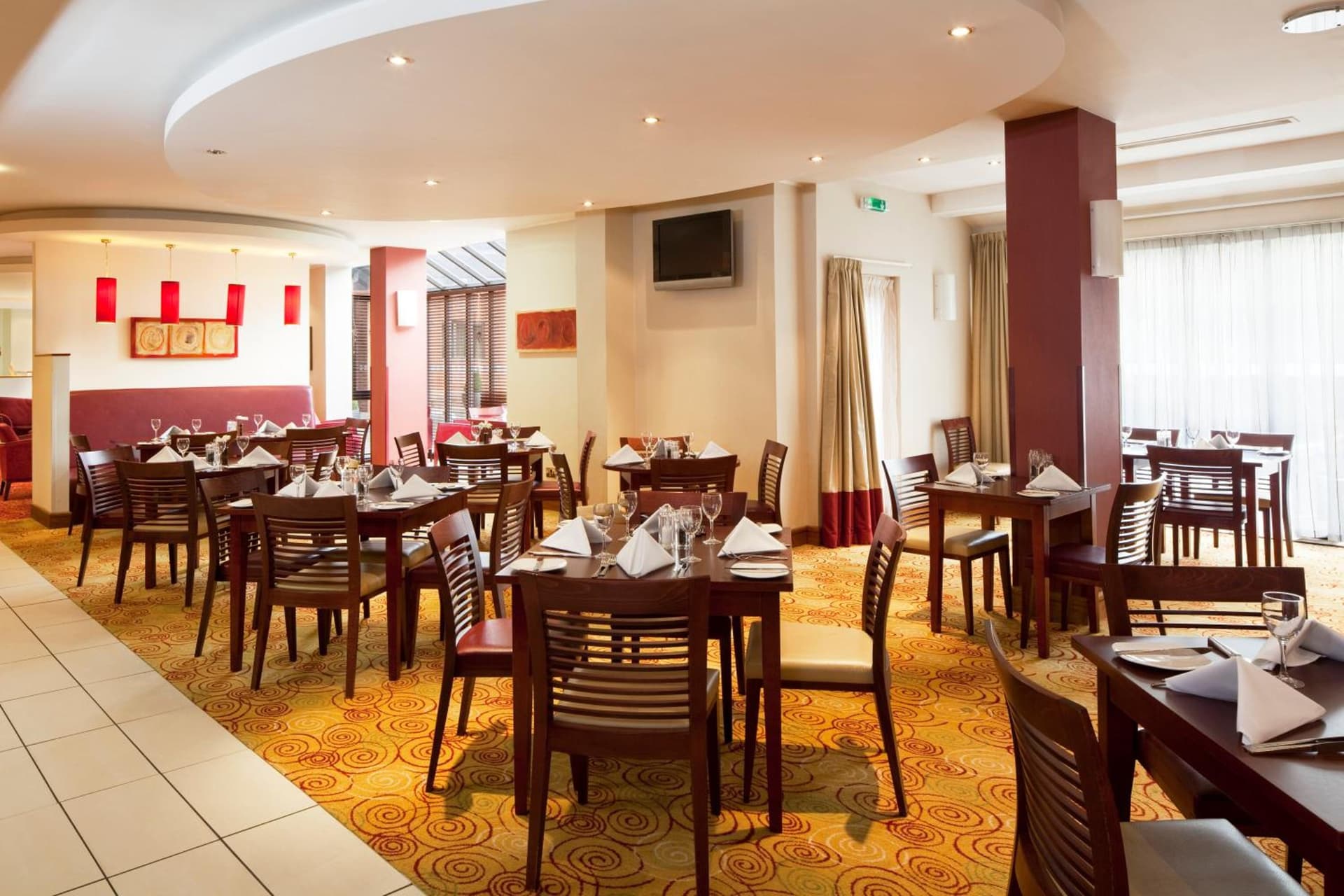 Holiday Inn Northampton, an IHG Hotel