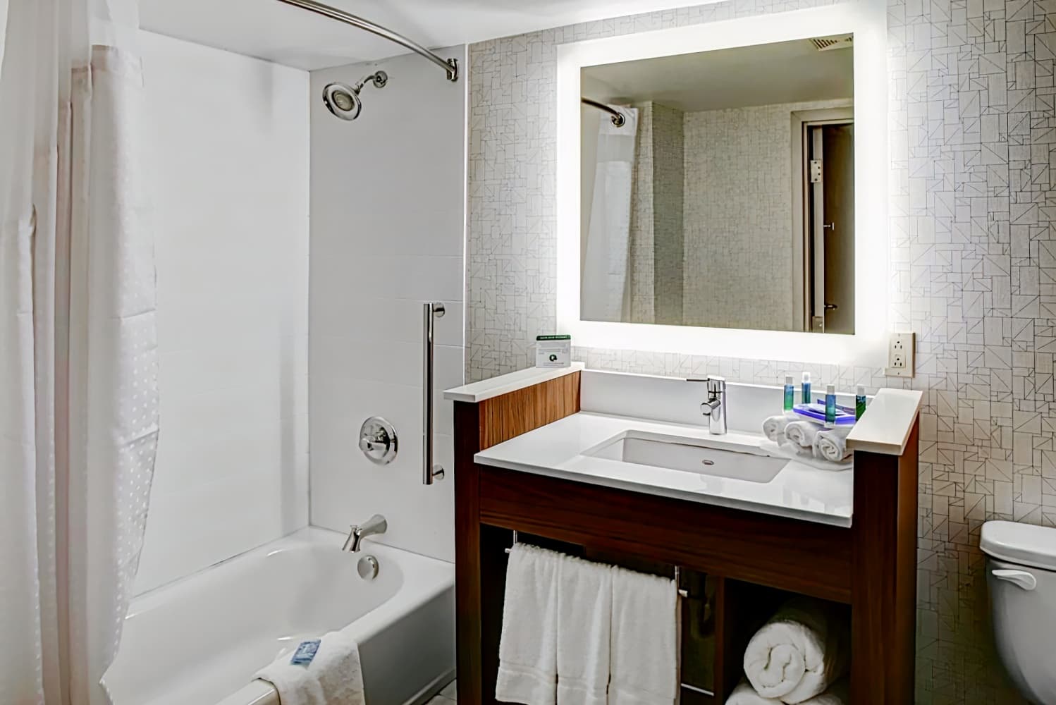 Holiday Inn Express Mechanicsville