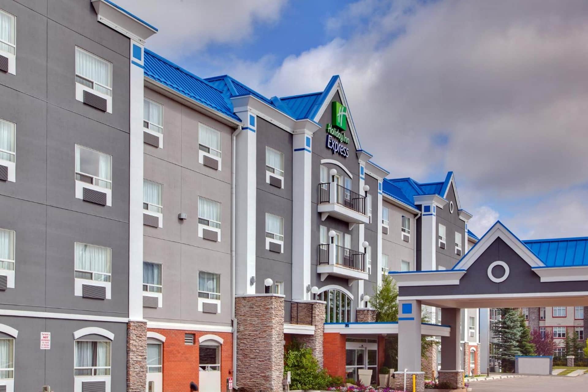 Holiday Inn Express & Suites, Calgary South McLeod Trail