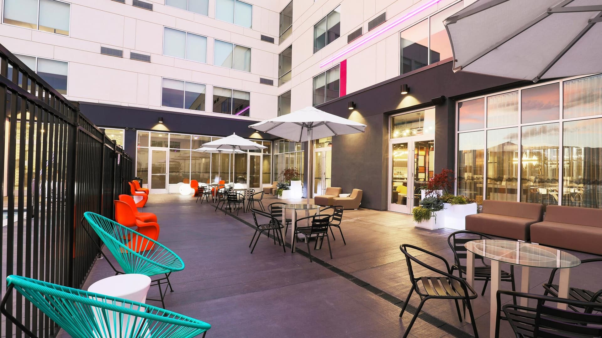 Aloft by Marriott Reno Tahoe International Airport
