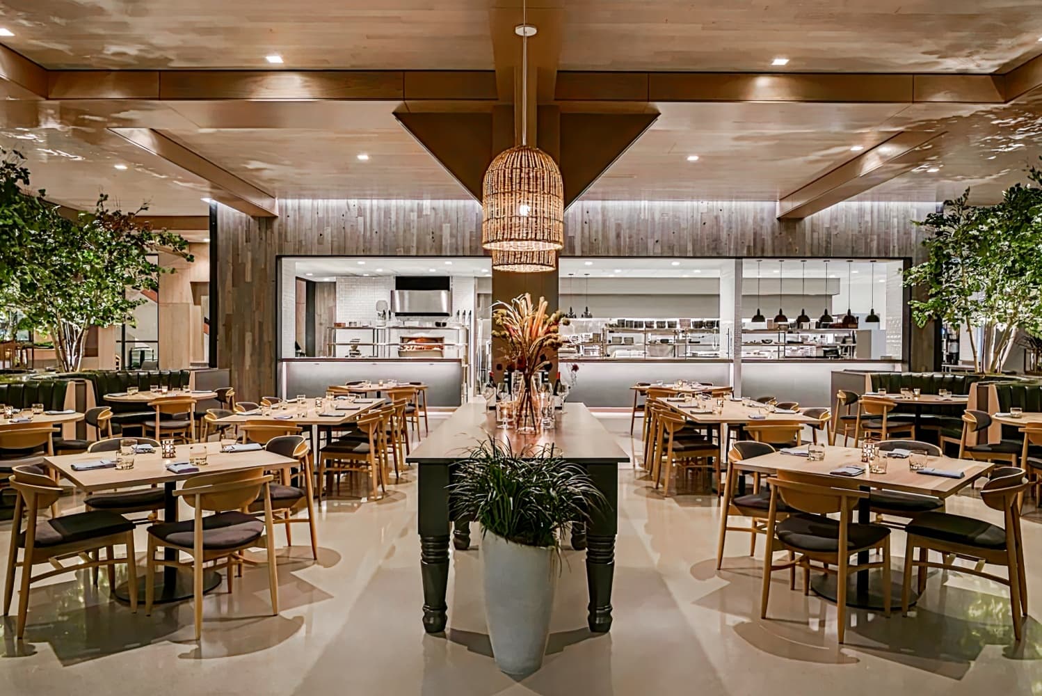 Renaissance Milwaukee West Hotel