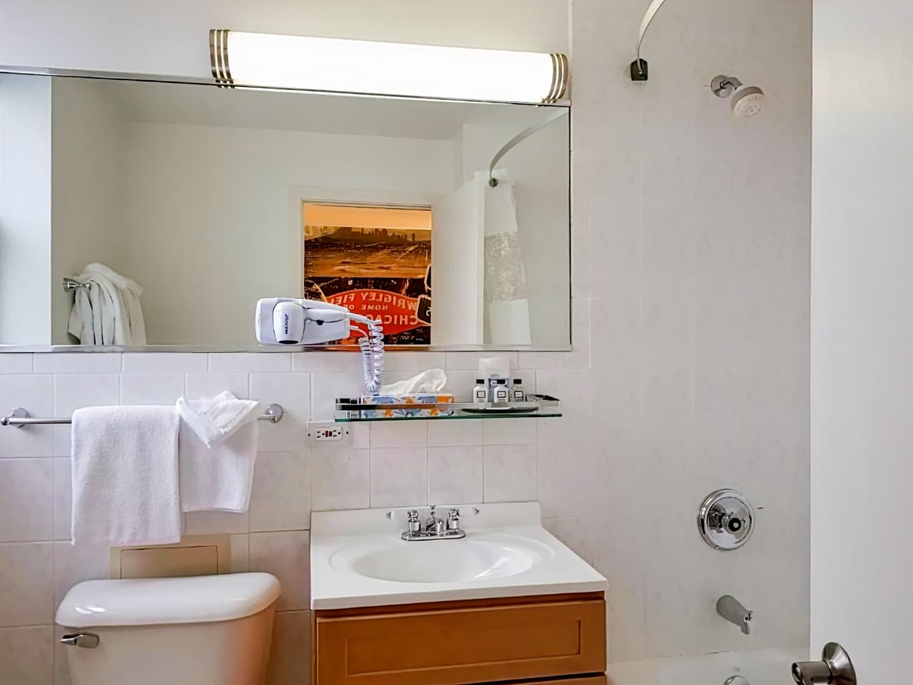 Hotel Versey Days Inn by Wyndham Chicago