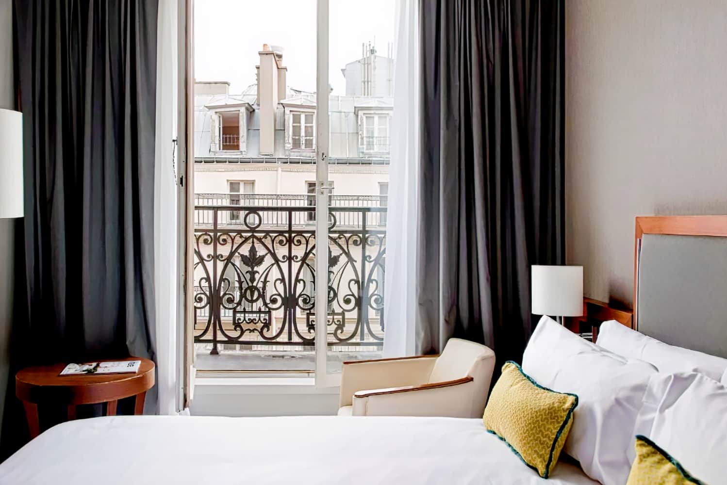 Crowne Plaza Paris République, an IHG Hotel