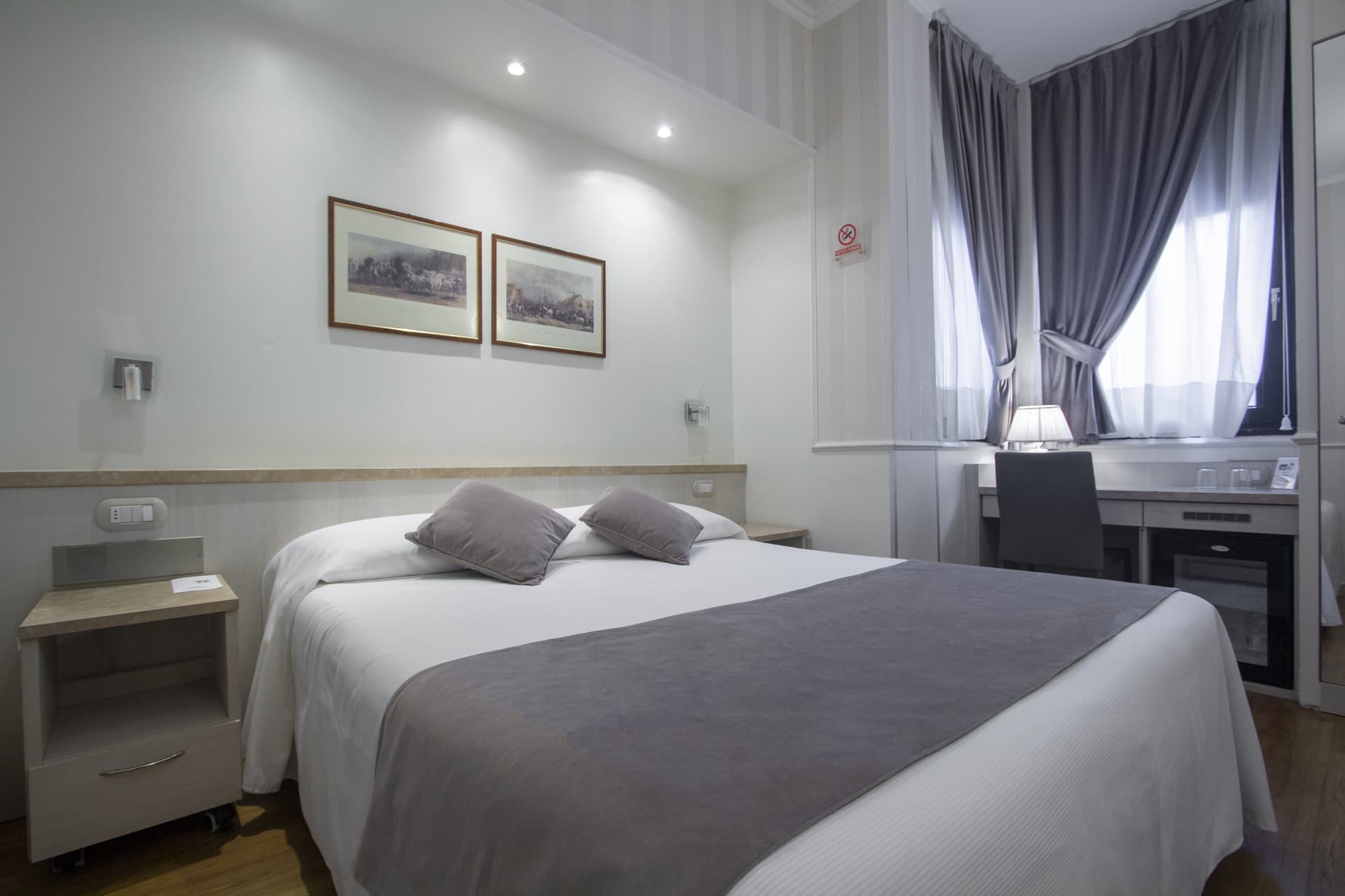 Hotel Flora