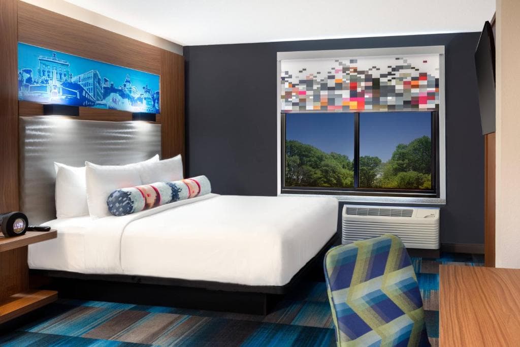 Aloft Columbia Harbison