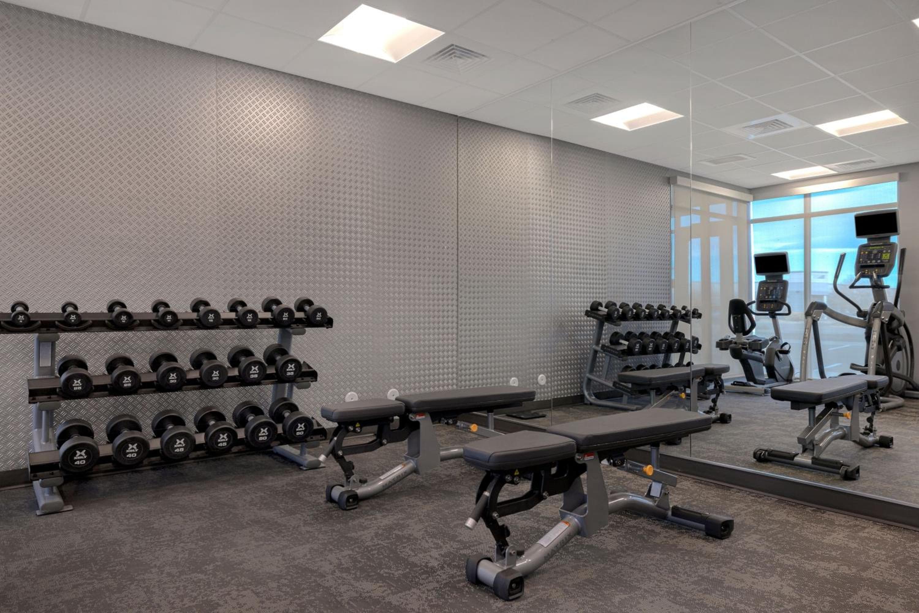 Fairfield by Marriott Inn & Suites Denver Airport at Gateway Park