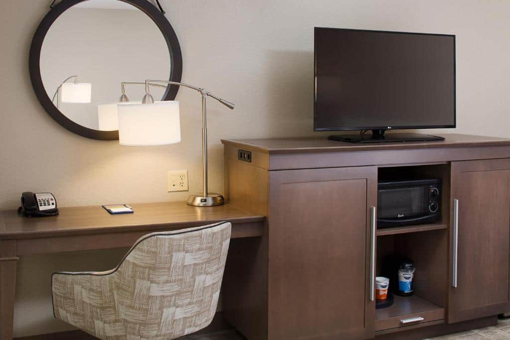 Hampton Inn by Hilton Garden City Long Island